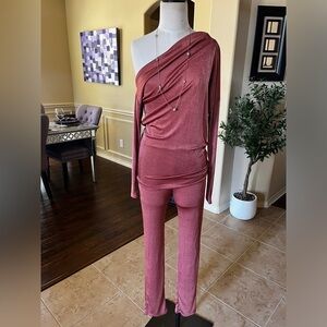 Elegant One-Shoulder 2pc set in Pink